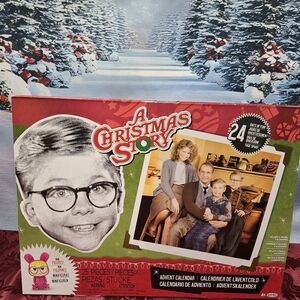 A Christmas Story Advent Calendar - Red & Green